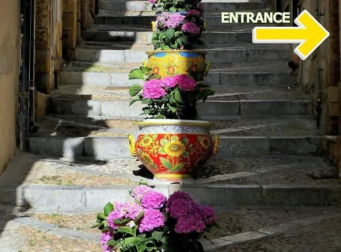 Caracciolo Lounge Prázdninový dům *