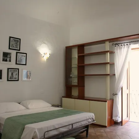 Nyaraló Caracciolo Lounge *